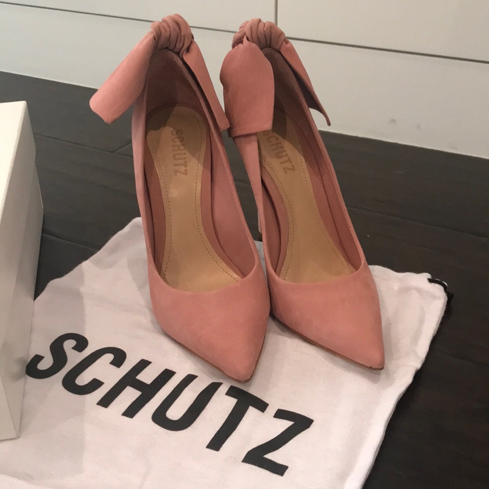 Schutz Blasiana Poppy Rose heels - size 6. New!